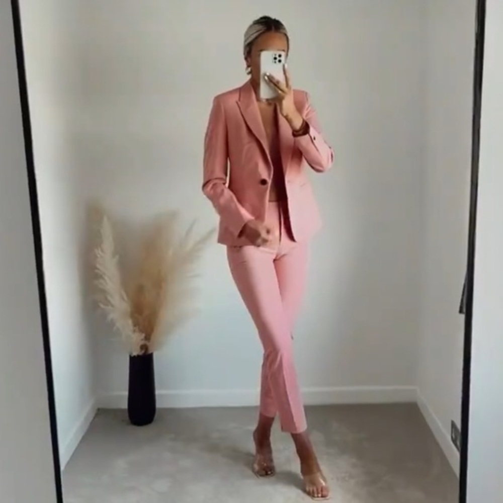 New Zara | Light Pink Blazer - Picture 2 of 16